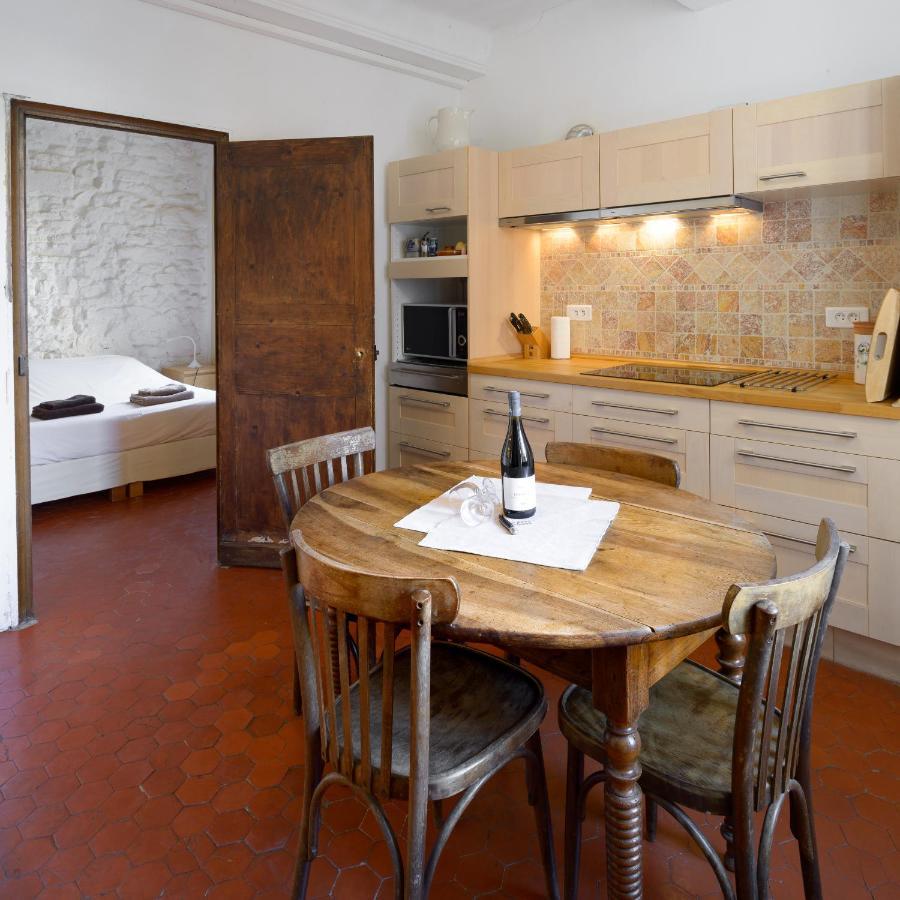 Chambre D'Hotes & Gites Vacances-En-Luberon Reillanne Ngoại thất bức ảnh