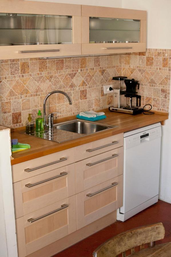 Chambre D'Hotes & Gites Vacances-En-Luberon Reillanne Ngoại thất bức ảnh
