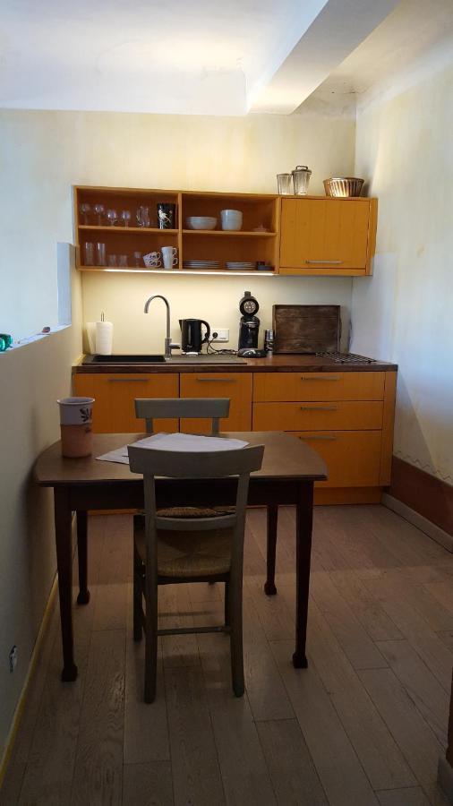 Chambre D'Hotes & Gites Vacances-En-Luberon Reillanne Ngoại thất bức ảnh